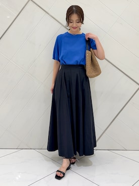 「URBAN RESEARCH DOORS（アーバンリサーチドアーズ）のタックボリュームスカート（スカート、ブラック系）」を使った、井上　裕美さん（レディース・158cm）の夏コーディネート