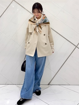 「URBAN RESEARCH DOORS（アーバンリサーチドアーズ）の撥水ショートトレンチ | トレンチコート/ショートコート/春アウター/ライトアウター/はっ水/通勤（トレンチコート、ベージュ系）」を使った、井上　裕美さん（レディース・158cm）の春コーディネート