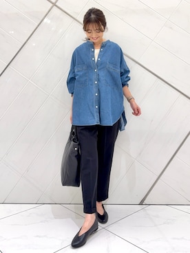 「アイテム（タンクトップ）」を使った、井上　裕美さん（レディース・158cm）の秋コーディネート