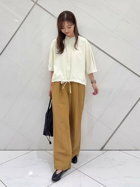 「アイテム（パンツ、イエロー系）」を使った、イノウエ ユミさん（レディース・158cm）の夏コーディネート