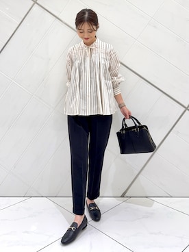 「アイテム（ハンドバッグ）」を使った、井上　裕美さん（レディース・158cm）の夏コーディネート