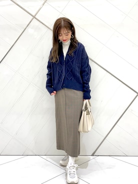 「URBAN RESEARCH DOORS」｜井上　裕美さん（レディース・158cm）の秋コーディネート