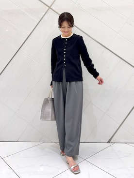 「URBAN RESEARCH DOORS（アーバンリサーチドアーズ）のソフトハンドルカゴバッグ（ハンドバッグ、グレー系）」を使った、井上　裕美さん（レディース・158cm）の春コーディネート