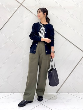 「アイテム（カーディガン/ボレロ）」を使った、井上　裕美さん（レディース・158cm）の秋コーディネート