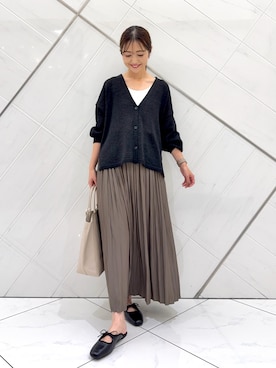 「アイテム（タンクトップ）」を使った、井上　裕美さん（レディース・158cm）の秋コーディネート