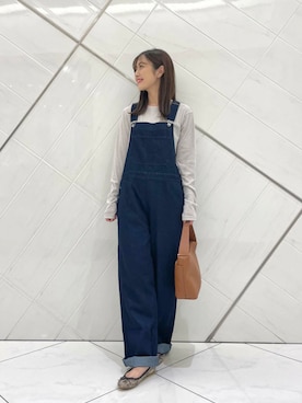「アイテム（サロペット/オーバーオール、ブルー系）」を使った、井上　裕美さん（レディース・158cm）の夏コーディネート