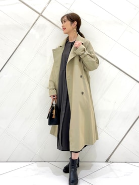 「URBAN RESEARCH（アーバンリサーチ）のアイテム（トレンチコート）」を使った、井上　裕美さん（レディース・158cm）の秋コーディネート