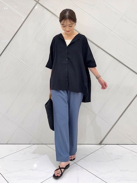 「URBAN RESEARCH DOORS（アーバンリサーチドアーズ）のアイテム（シャツ/ブラウス）」を使った、イノウエ ユミさん（レディース・158cm）の夏コーディネート