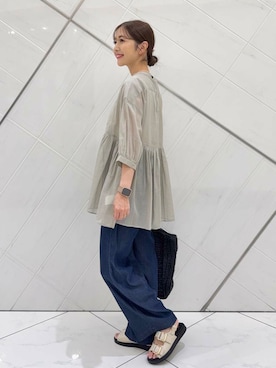 「URBAN RESEARCH DOORS（アーバンリサーチドアーズ）のアイテム（シャツ/ブラウス）」を使った、イノウエ ユミさん（レディース・158cm）の夏コーディネート
