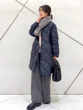 「SMELLY（スメリー）のアイテム」を使った、井上　裕美さん（レディース・158cm）の冬コーディネート