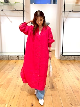 「URBAN RESEARCH DOORS（アーバンリサーチドアーズ）のアイテム（タンクトップ）」を使った、井上　裕美さん（レディース・158cm）の冬コーディネート