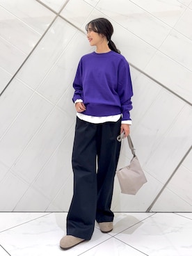 「アイテム（チノパンツ）」を使った、井上　裕美さん（レディース・158cm）の秋コーディネート