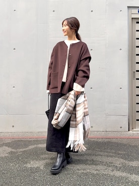 「アイテム（その他アウター）」を使った、井上　裕美さん（レディース・158cm）の秋コーディネート