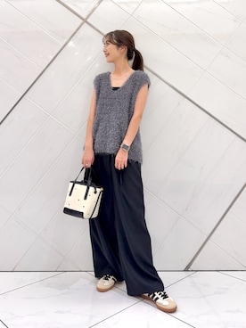 「RODE SKO（ロデスコ）のアイテム」を使った、井上　裕美さん（レディース・158cm）の秋コーディネート