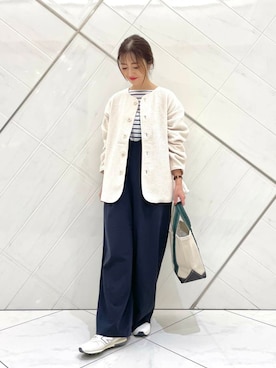 「アイテム（ノーカラージャケット）」を使った、井上　裕美さん（レディース・158cm）の夏コーディネート