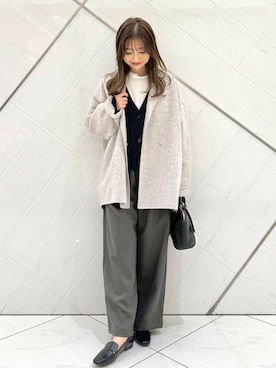 「URBAN RESEARCH DOORS（アーバンリサーチドアーズ）のピンタックフリルスタンドカラーブラウス（シャツ/ブラウス）」を使った、井上　裕美さん（レディース・158cm）の冬コーディネート