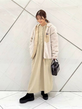 「アイテム（シャツワンピース）」を使った、井上　裕美さん（レディース・158cm）の秋コーディネート