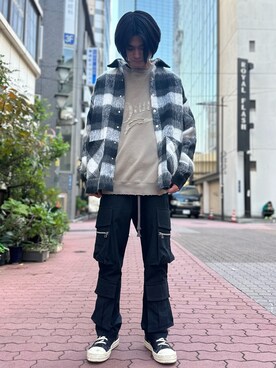 「DANKE SCHON（ダンケシェーン）のアイテム（スウェット）」を使った、佐々木空翔(ササキヒロト)さん（メンズ・175cm）の冬コーディネート