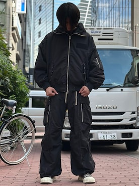 「DANKE SCHON（ダンケシェーン）のアイテム（MA-1）」を使った、佐々木空翔(ササキヒロト)さん（メンズ・175cm）の秋コーディネート