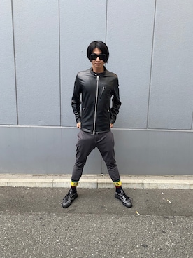 「DANKE SCHON（ダンケシェーン）のアイテム（ライダースジャケット）」を使った、佐々木空翔(ササキヒロト)さん（メンズ・175cm）の秋コーディネート