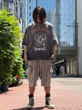 「DANKE SCHON（ダンケシェーン）のDankeSchon/ダンケシェーン/PIGMENT SPRAY S/S TEE MORTAL（Tシャツ/カットソー、ブラック系）」を使った、佐々木空翔(ササキヒロト)さん（メンズ・175cm）の春コーディネート