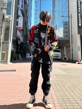 「DANKE SCHON（ダンケシェーン）のアイテム（スウェットパンツ）」を使った、佐々木空翔(ササキヒロト)さん（メンズ・175cm）の秋コーディネート