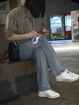 「G.O.C（ジーオーシー）のアイテム（デニムパンツ）」を使った、秋さん（メンズ・172cm）の秋コーディネート