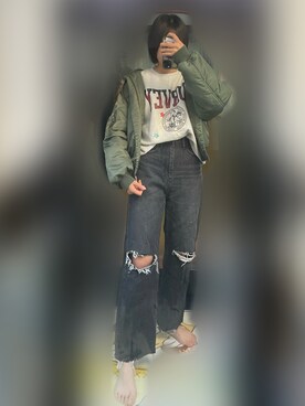 「EMODA（エモダ）のルーズジャストウエストジーンズ（デニムパンツ、ブラック系）」を使った、ふさん（レディース・170cm）の春コーディネート