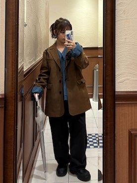 「アイテム（スラックス、グレー系）」を使った、AIRIさん（レディース・146cm）の秋コーディネート