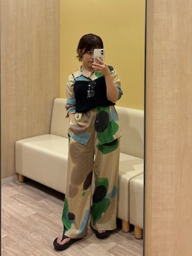 「アイテム（ルームウェア/パジャマ、ベージュ系）」を使った、AIRIさん（レディース・146cm）の秋コーディネート