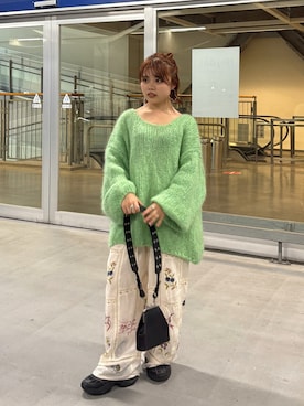 AIRIさんの「Embroidery Patchwork Trousers」を使ったコーディネート