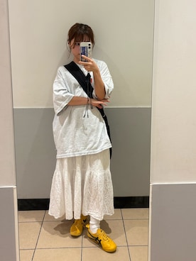 「アイテム（スマホグッズ）」を使った、AIRIさん（レディース・146cm）の秋コーディネート