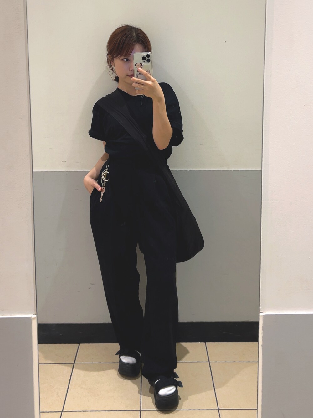 Ameri（アメリ）の「2TUCK GEORGETTE STRAIGHT PANTS