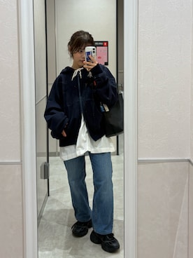 「アイテム（PC・スマホグッズ/家電）」を使った、AIRIさん（レディース・146cm）の秋コーディネート