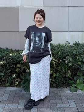 「HOLIDAY（ホリデイ）のアイテム」を使った、AIRIさん（レディース・146cm）の秋コーディネート