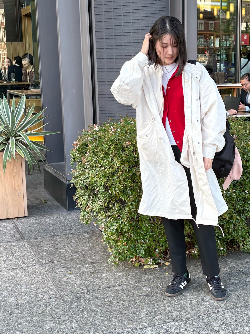 UNIQLO（ユニクロ）の「EZYアンクルパンツ（2WAYストレッチ・丈長め