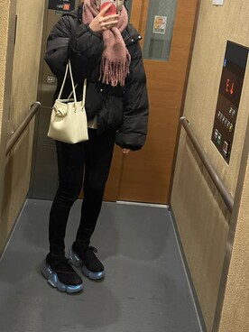 「NICE CLAUP（ナイスクラップ）のアイテム（ジャケット/アウター）」を使った、miさん（レディース・160cm）の冬コーディネート