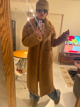 「UGG（アグ）のアイテム（ジャケット/アウター）」を使った、Kumiさん（レディース・168cm）の秋コーディネート