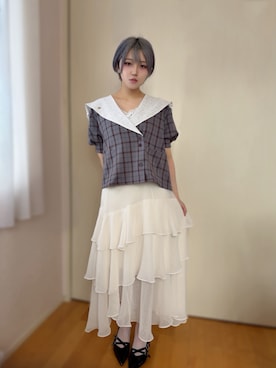 「loin nuit（ロワンニュイ）のアイテム」を使った、るんさん（レディース・161cm）の秋コーディネート