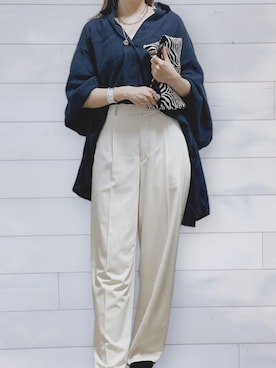 「ホワイトパンツ」｜「アイテム（スラックス）」を使った、Mewさん（レディース・159cm）の秋コーディネート