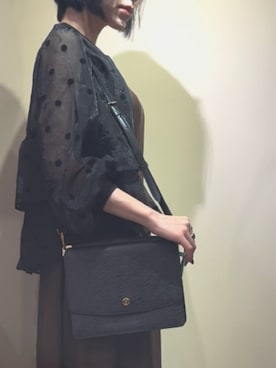 「アイテム（ノーカラーコート）」を使った、J&marmie fukuokaさん（レディース・163cm）の秋コーディネート
