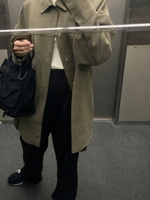 ENOF（イナフ）の「ユニセックス オーバーサイズスウェードシャツ