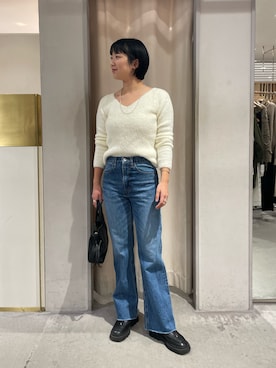 「SHENERY（シーナリー）のカットオフストレートデニムパンツ（デニムパンツ）」を使った、KOSUGI_162cmさん（レディース・162cm）の秋コーディネート