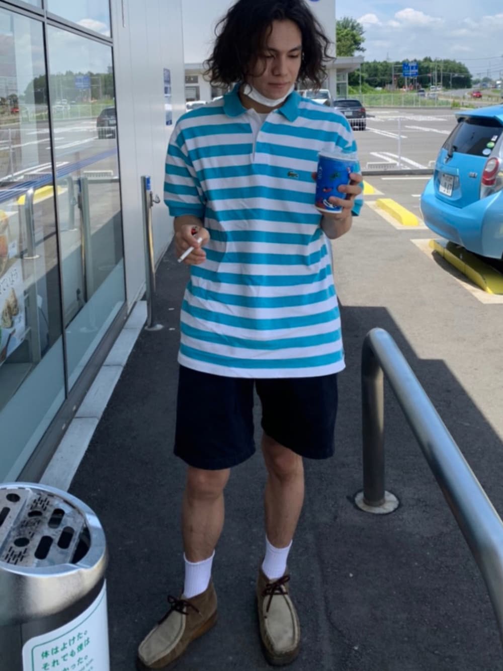 「LACOSTE」｜「STUSSYのアイテム（モカシン/デッキシューズ、その他）」を使った、フクダさん（メンズ・175cm）の夏コーディネートの1枚目の写真