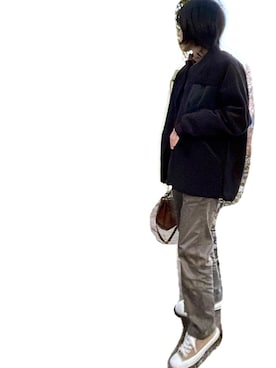 「MHL.」｜「アイテム（アクセサリー）」を使った、Sakuさん（レディース・164cm）の冬コーディネート