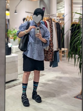 「アイテム（サンダル）」を使った、suzumuさん（レディース・164cm・20代）の秋コーディネート