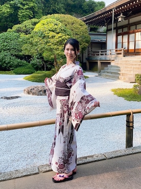 「着物レンタルvasara鎌倉駅前店のアイテム（Yukata、パープル系）」を使った、彩瑛さん（レディース）の夏コーディネート