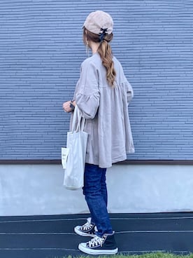 「袖ボリューム」｜「アイテム（スニーカー）」を使った、𝚁𝚒𝚎 ‪︎‬‪︎☺︎さん（レディース・160cm）の秋コーディネート