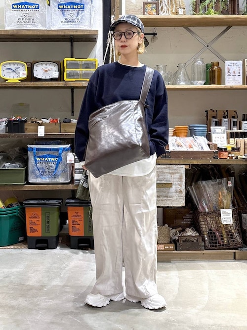 新品未使用 NICOLE & CO ブラックリボンヘアバンド 定価10000円超 新品