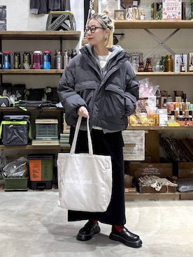 「アイテム（トップス）」を使った、yaritaさん（レディース・166cm・40代）の秋コーディネート